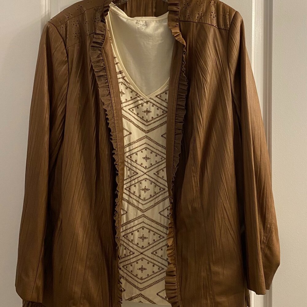 NWOT Dress to Impress! Amazing Tan Jay jacket & NWD matched sleeveless top